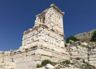 Refîkî Amasya’dan Yükselen Bir Hattat